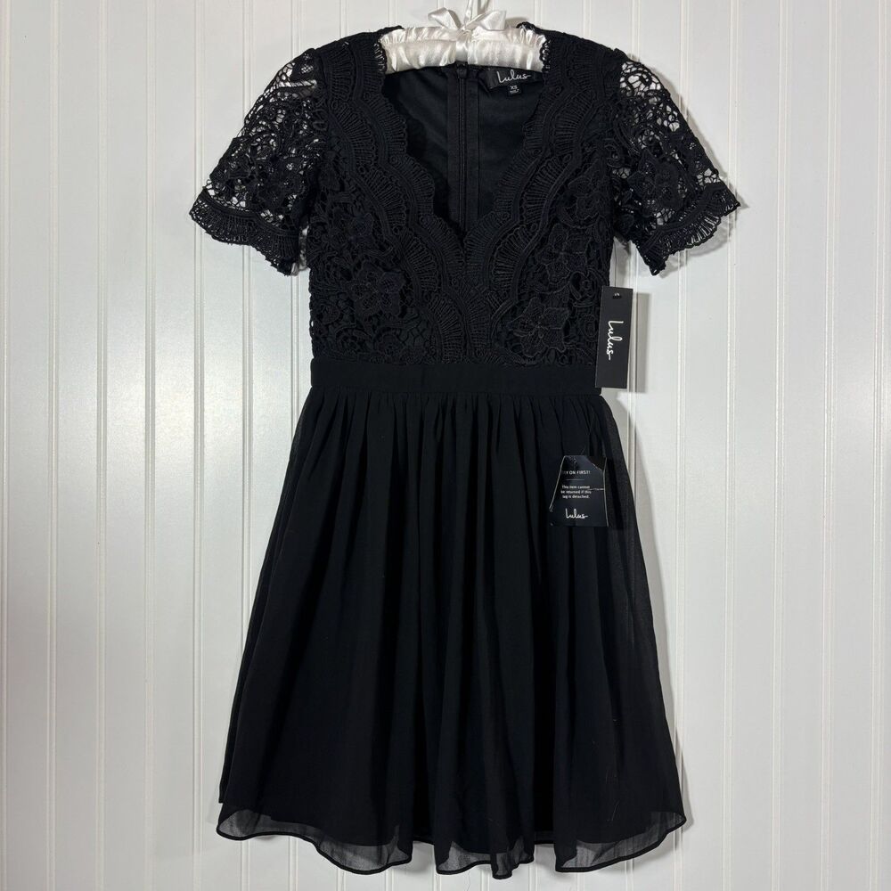 NWT Lulus Black Lace Skater Dress Sz XS LBD Crochet Lace Mini Angel in Disguise
